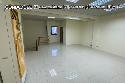 Коммерческая недвижимость в Ваттхане, Бангкок, Таиланд 350м2 № 200828 - фото 8