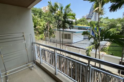 Condo à Watthana, Bangkok, Thaïlande, 2 chambres № 200830 - photo 16