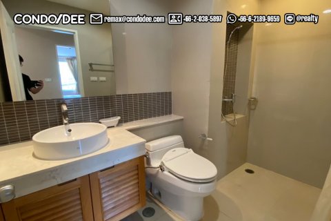 Condo à Watthana, Bangkok, Thaïlande, 2 chambres № 200830 - photo 7