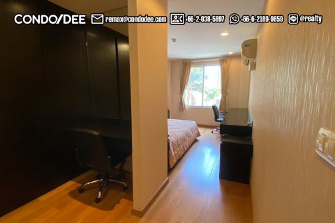 Condo à Watthana, Bangkok, Thaïlande, 2 chambres № 200830 - photo 9