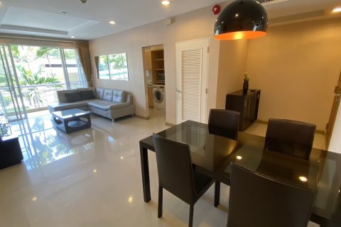 Condo à Watthana, Bangkok, Thaïlande, 2 chambres № 200830 - photo 27