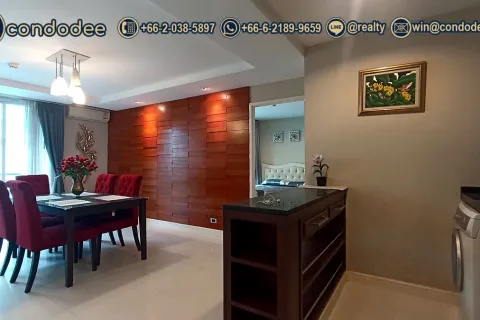 Condo in Watthana, Bangkok, Thailand, 2 bedrooms № 200833