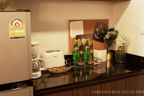 Condo in Kata, Thailand, 1 bedroom № 179836 - photo 15