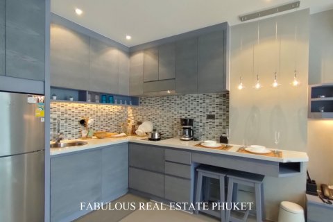 Condo in Kamala, Thailand, 1 bedroom № 179837 - photo 12