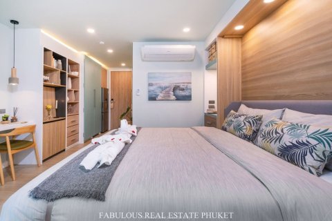 Condo on Surin Beach, Thailand, 1 bedroom № 179834 - photo 15
