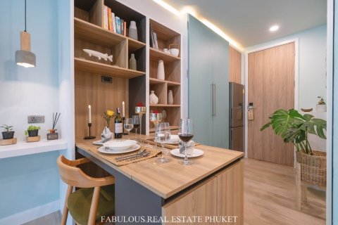 Condo on Surin Beach, Thailand, 1 bedroom № 179834 - photo 9