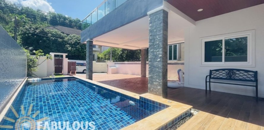 Villa in Chalong, Thailand 4 bedrooms № 179833