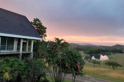 Villa in Chiang Rai, Thailand 6 bedrooms № 156426 - photo 13