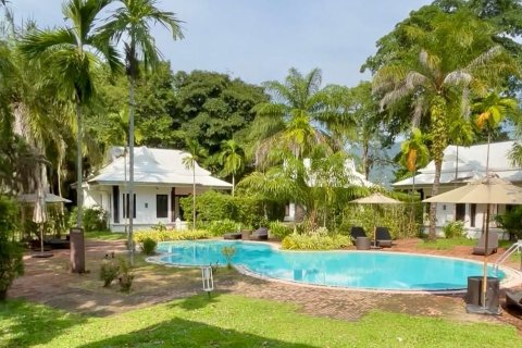 Studio in the Condo in Kathu, Thailand  № 156427