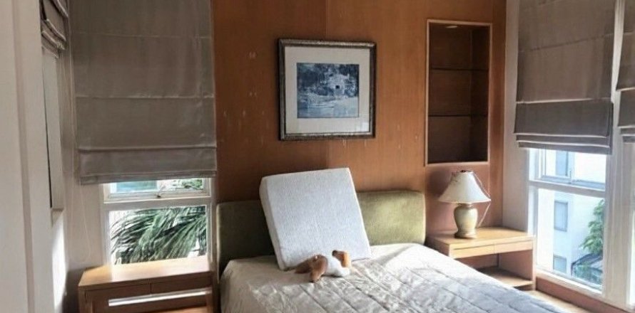 Studio dans le Condo à Sathon, Bangkok, Thaïlande  № 156425