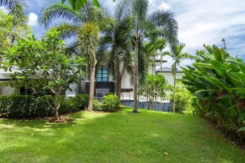 Villa in Kathu, Thailand 6 bedrooms № 156428 - photo 9