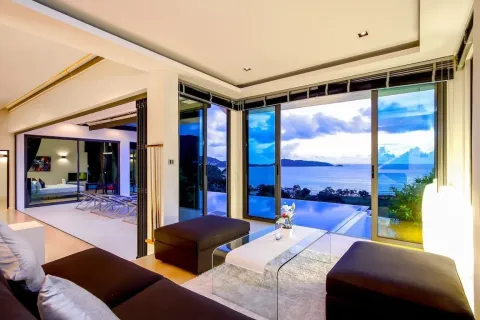 Villa in Kathu, Thailand 6 bedrooms № 156428 - photo 18