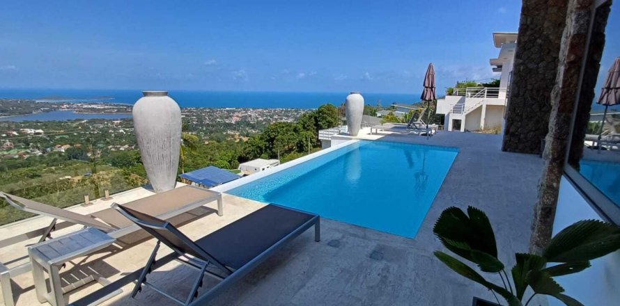 Вилла в Самуи, Таиланд с 2 спальнями  № 136015