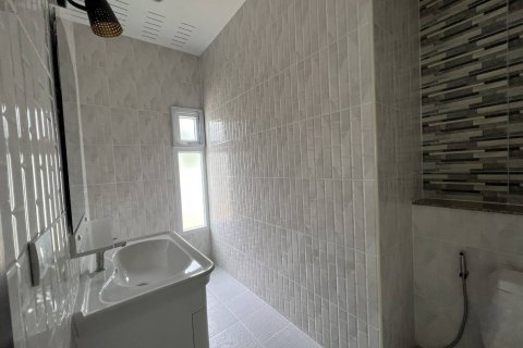 House in Pattaya, Thailand 3 bedrooms № 136012 - photo 7