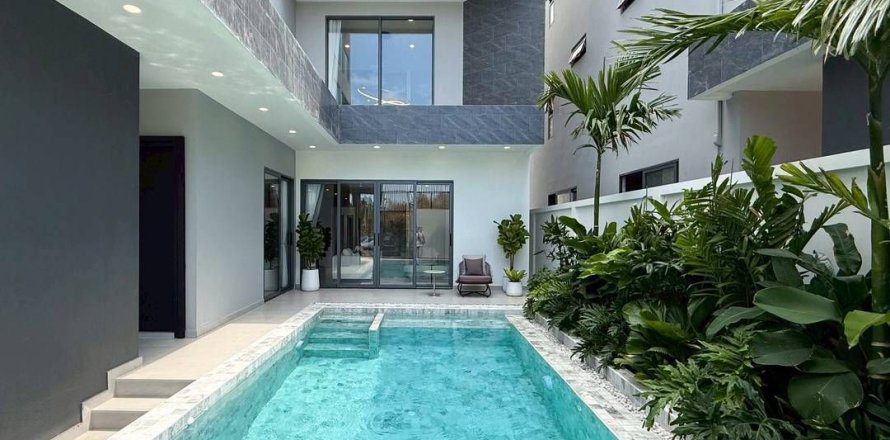 Вилла в Паттайе, Таиланд с 6 спальнями  № 171001