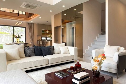 Вилла в Паттайе, Таиланд с 6 спальнями  № 171001 - фото 2