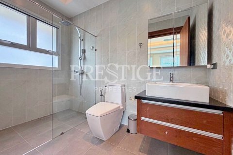 House in Pattaya, Thailand 4 bedrooms № 209903 - photo 27