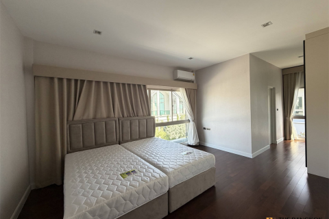 House in Bangkok, Thailand 4 bedrooms № 209900 - photo 7