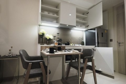 Studio dans le Condo à Din Daeng, Bangkok, Thaïlande № 137181 - photo 1