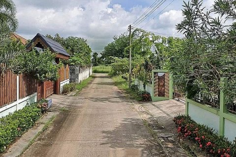 Terrain à Nakhon Ratchasima, Thaïlande 3200 m2 № 155156 - photo 2