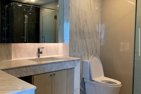 Condo on Surin Beach, Thailand, 1 bedroom № 179812 - photo 17