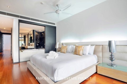 Condo on Surin Beach, Thailand, 2 bedrooms № 179815 - photo 11