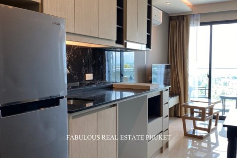 Condo on Surin Beach, Thailand, 1 bedroom № 179814 - photo 7
