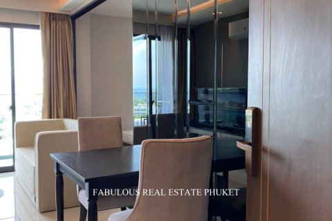 Condo on Surin Beach, Thailand, 1 bedroom № 179814 - photo 3