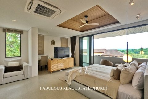 Apartment in Bang Tao, Thailand 3 bedrooms № 179818