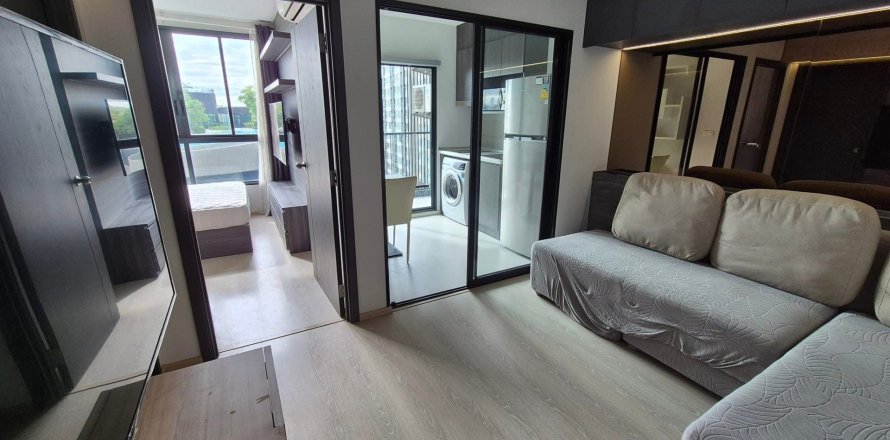 Студия в кондо в Бангне, Бангкок, Таиланд № 157091