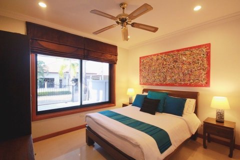 Villa in Hua Hin, Thailand 3 bedrooms № 157093 - photo 19