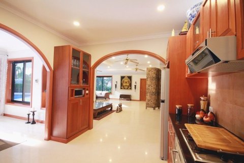 Villa in Hua Hin, Thailand 3 bedrooms № 157093 - photo 17
