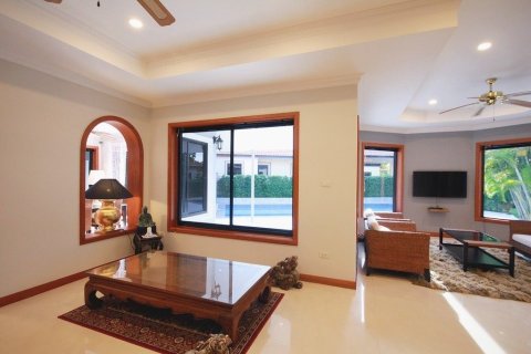 Villa in Hua Hin, Thailand 3 bedrooms № 157093 - photo 9