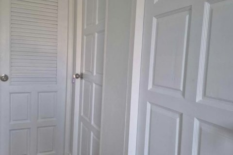 Duplex in Hang Dong, Thailand 3 bedrooms № 139196 - photo 7