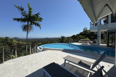 Villa in Ko Samui, Thailand 4 bedrooms № 146726 - photo 6