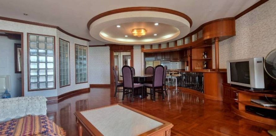 Кондоминиум с 2 спальнями в Паттайе, Таиланд № 146722