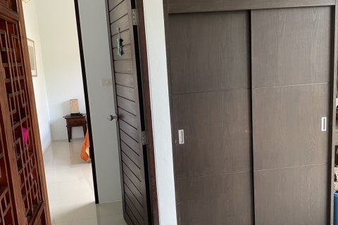 House in Phuket, Thailand 3 bedrooms № 161205 - photo 10