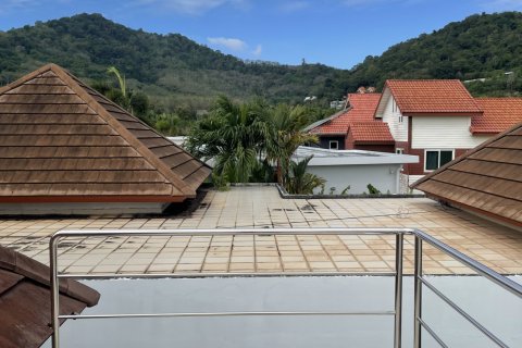 House in Phuket, Thailand 3 bedrooms № 161205 - photo 23