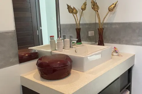 House in Phuket, Thailand 3 bedrooms № 161205 - photo 8