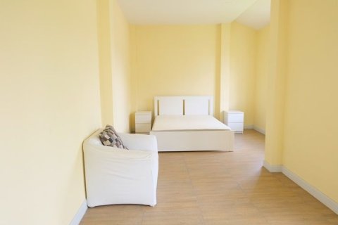 House in San Sai, Thailand 3 bedrooms № 161209 - photo 12