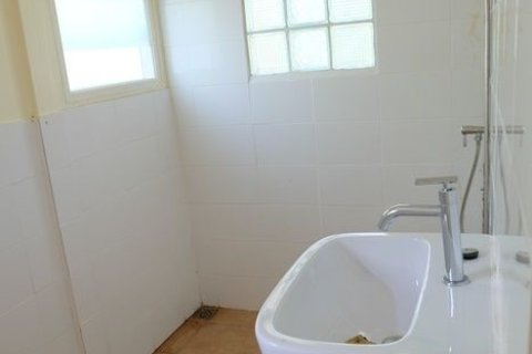 House in San Sai, Thailand 3 bedrooms № 161209 - photo 23