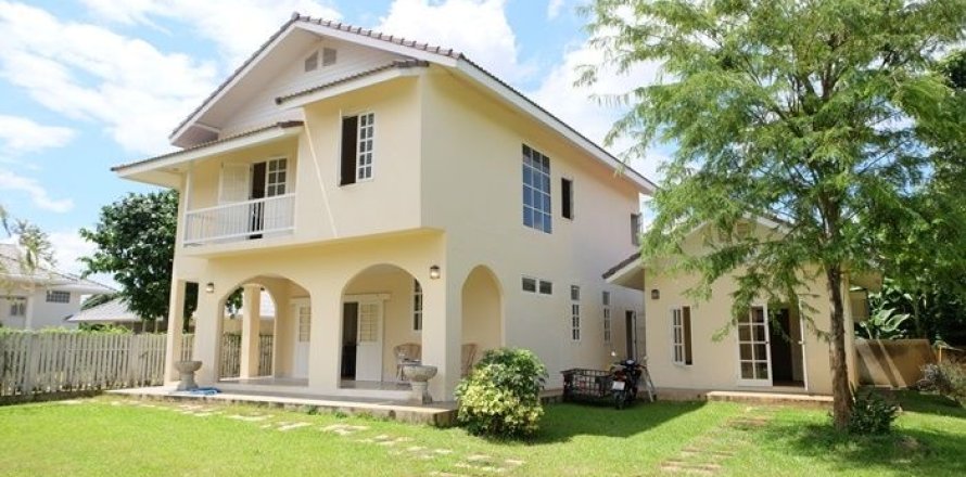 House in San Sai, Thailand 3 bedrooms № 161209
