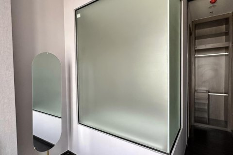 Студия в кондо в Ваттхане, Бангкок, Таиланд № 161208 - фото 7