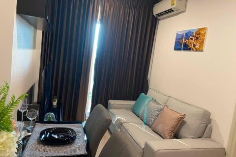 Студия в кондо в Хуай Кванге, Бангкок, Таиланд № 172144 - фото 2