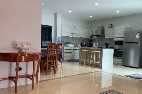 House in Pattaya, Thailand 3 bedrooms № 157464 - photo 16