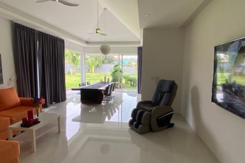 House in Pattaya, Thailand 2 bedrooms № 157468 - photo 8