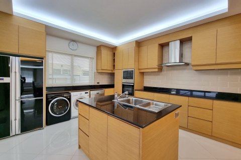 House in Pattaya, Thailand 2 bedrooms № 157463 - photo 3