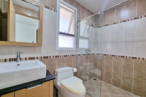 House in Pattaya, Thailand 2 bedrooms № 157463 - photo 10