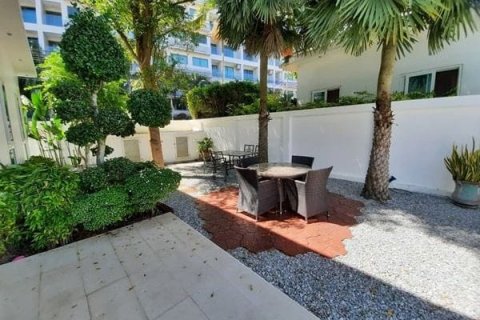 House in Pattaya, Thailand 5 bedrooms № 157465 - photo 8