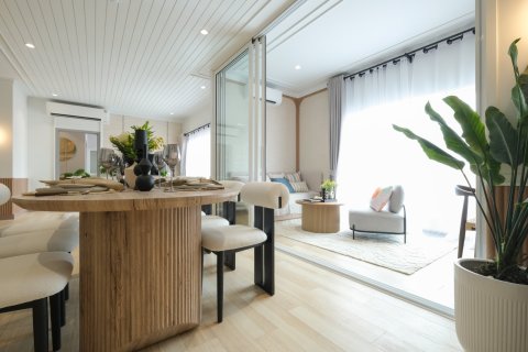 Condo sur Nai Yang, Thaïlande, 3 chambres  № 163939